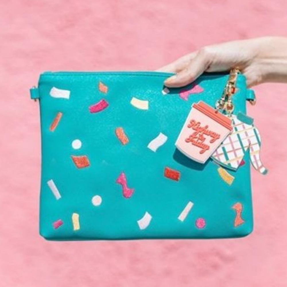 Studio DIY! Confetti Clutch